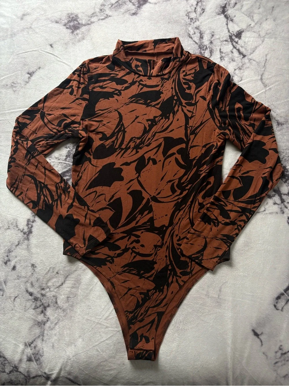 a new day Fall Brown & Black Marble Mock-Neck Long-Sleeve One-Piece Bodysuit